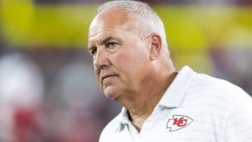 Aug 9, 2025; Glendale, Arizona, USA; Kansas City Chiefs special teams coordinator Dave Toub against the Arizona Cardinals during a preseason NFL game at State Farm Stadium.