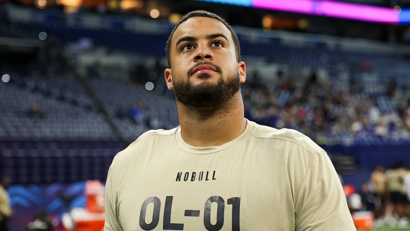 Cardinals draft Illinois offensive lineman Isaiah Adams at No. 71 - Vimarsana News