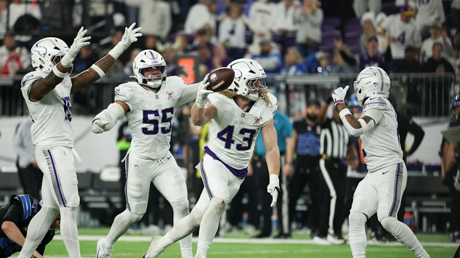 Andrew Van Ginkel holds up the ball after a turnover.