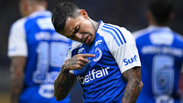 Dudu tem futuro incerto no Cruzeiro