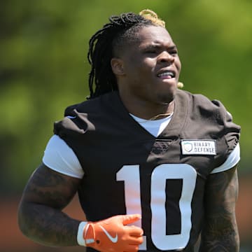 Cleveland Browns running back Quinshon Judkins is no longer listed in the odds to win Offensive Rookie of the Year.