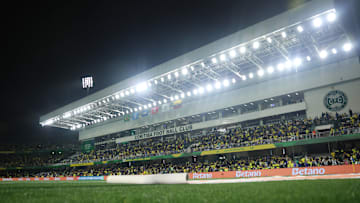 Couto Pereira dará espaço ao duelo alviverde pela Série B