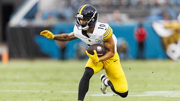 Steelers' Wilson Risks Wasted Potential Amid Limited Snaps