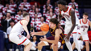 Arizona center Emmanuel Stephen (34) is entering the transfer portal.