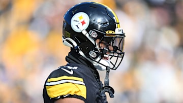 Cleveland Browns v Pittsburgh Steelers