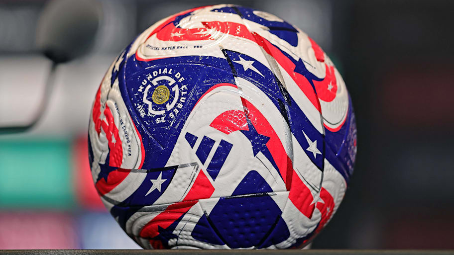 The FIFA Club World Cup matchball. | IMAGO/Sports Press Photo