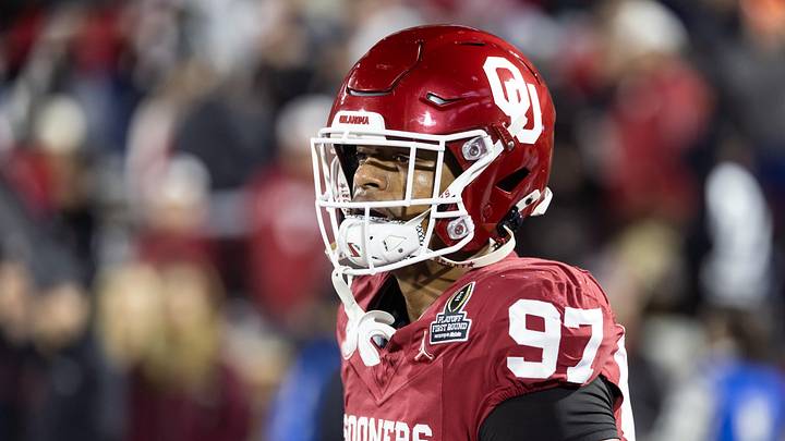 Oklahoma Sooners defensive lineman Marvin Jones Jr. (97) 