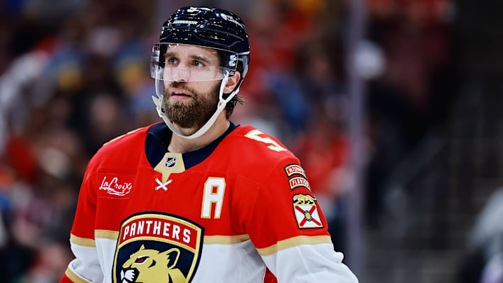 Chicago Blackhawks v Florida Panthers