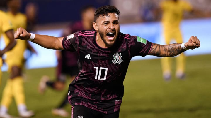 Vega fue uno de los encargados de la remontada de México ante Jamaica