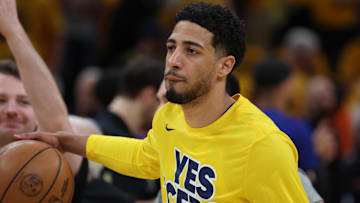 Indiana Pacers guard Tyrese Haliburton warms up prior to his team's 2025 NBA Playoffs game against the New York Knicks