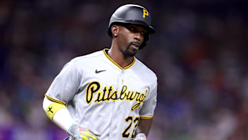 Pittsburgh Pirates v Miami Marlins