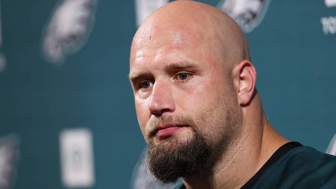 Lane Johnson shockingly announced his NFL retirement on Tuesday, forcing the Eagles to look for potential replacement options. 