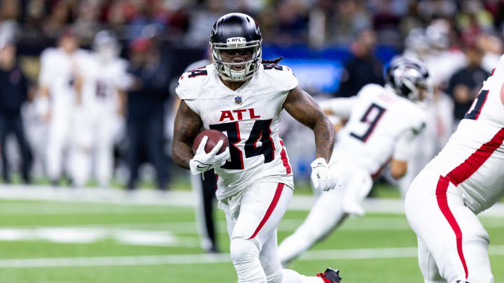 Jan 7, 2024; New Orleans, Louisiana, USA;  Atlanta Falcons running back Cordarrelle Patterson (84) run in the open field against the New Orleans Saints during the second half at Caesars Superdome. Mandatory Credit: Stephen Lew-USA TODAY Sports