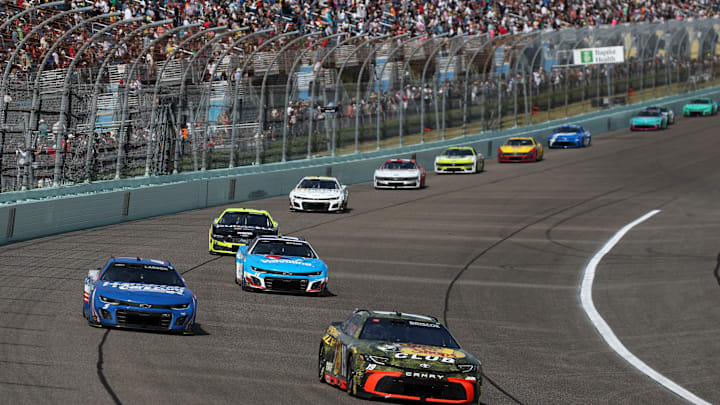 NASCAR Cup Series Straight Talk Wireless 400