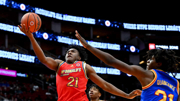 Apr 2, 2024; Houston, TX, USA; McDonald's All American West guard Karter Knox (21) shoots around McDonald's All American East forward Jayden Quaintance (21) during the second half at Toyota Center. Mandatory Credit: Maria Lysaker-USA TODAY Sports