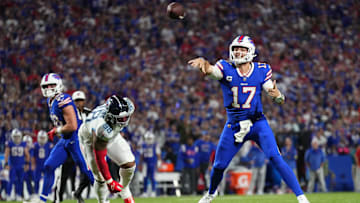 Tennessee Titans v Buffalo Bills