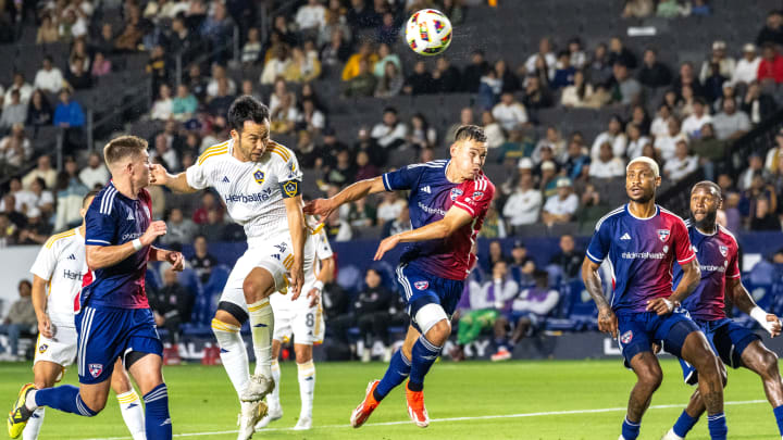 FC Dallas v Los Angeles Galaxy