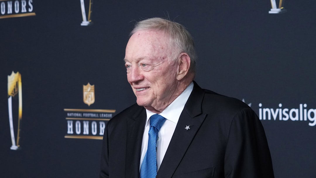 Feb 5, 2026; San Francisco, CA, USA; Dallas Cowboys owner Jerry Jones poses on the NFL Honors Red Carpet before Super Bowl LX at Palace of Fine Arts.