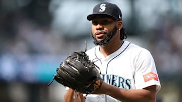 San Diego Padres v Seattle Mariners