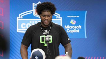 University of Alabama offensive lineman Tyler Booker (OL03)