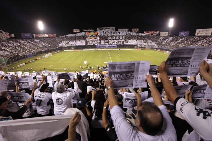 Olimpia v Atletico Mineiro - Copa Bridgestone Libertadores 2013