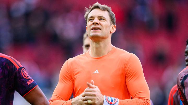Manuel Neuer hat heftig gepatzt. Manuel Neuer hat heftig gepatzt.