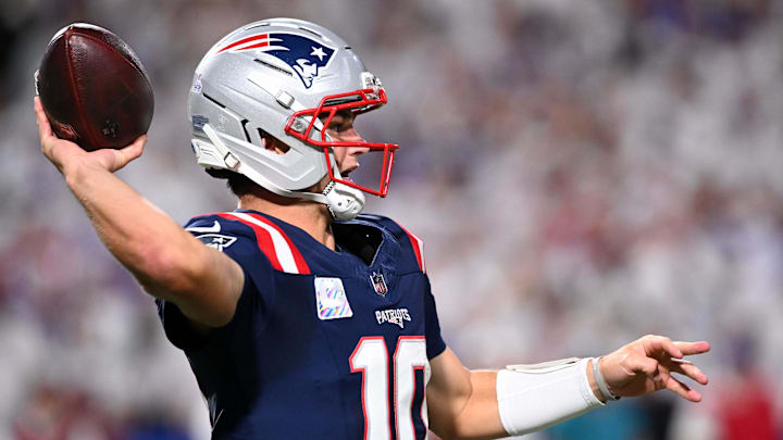 The Patriots are road favorites against the Titans in NFL Week 7 action.