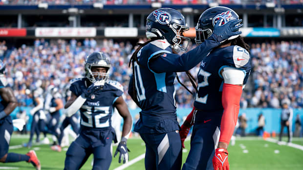 Tennessee Titans running back Derrick Henry and wide receiver DeAndre Hopkins