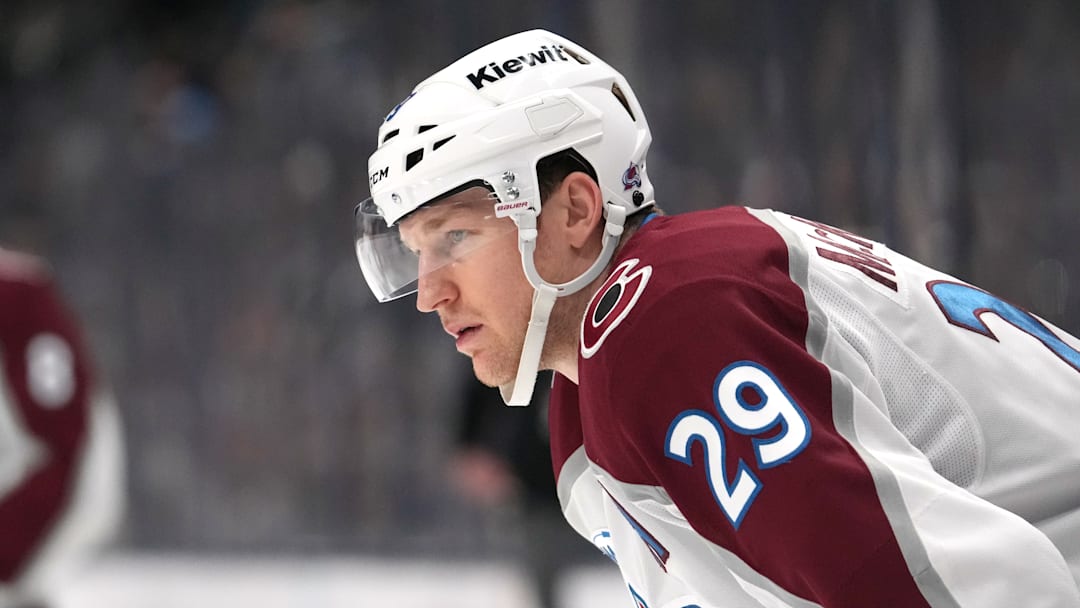 Colorado Avalanche v Columbus Blue Jackets