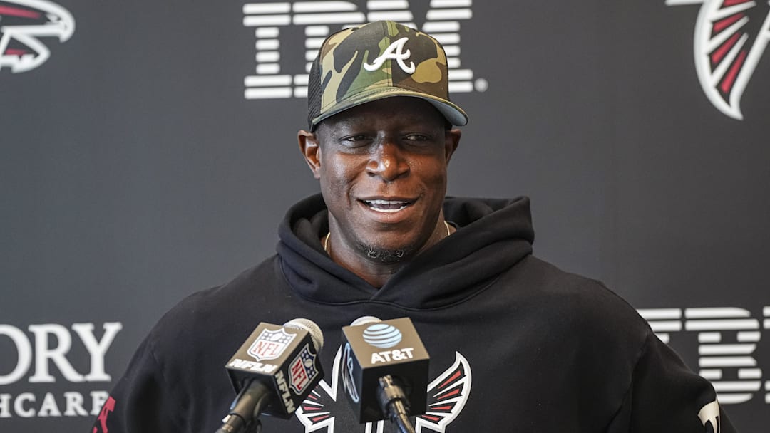 Jul 29, 2025; Atlanta, GA, USA; Atlanta Falcons head coach Raheem Morris meets with the press prior to practice at training camp at IBM Performance Field. Mandatory Credit: Dale Zanine-Imagn Images
