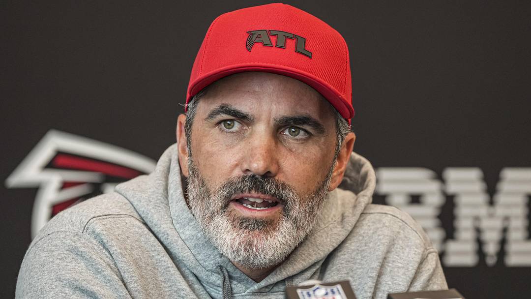 Atlanta Falcons head coach Kevin Stefanski