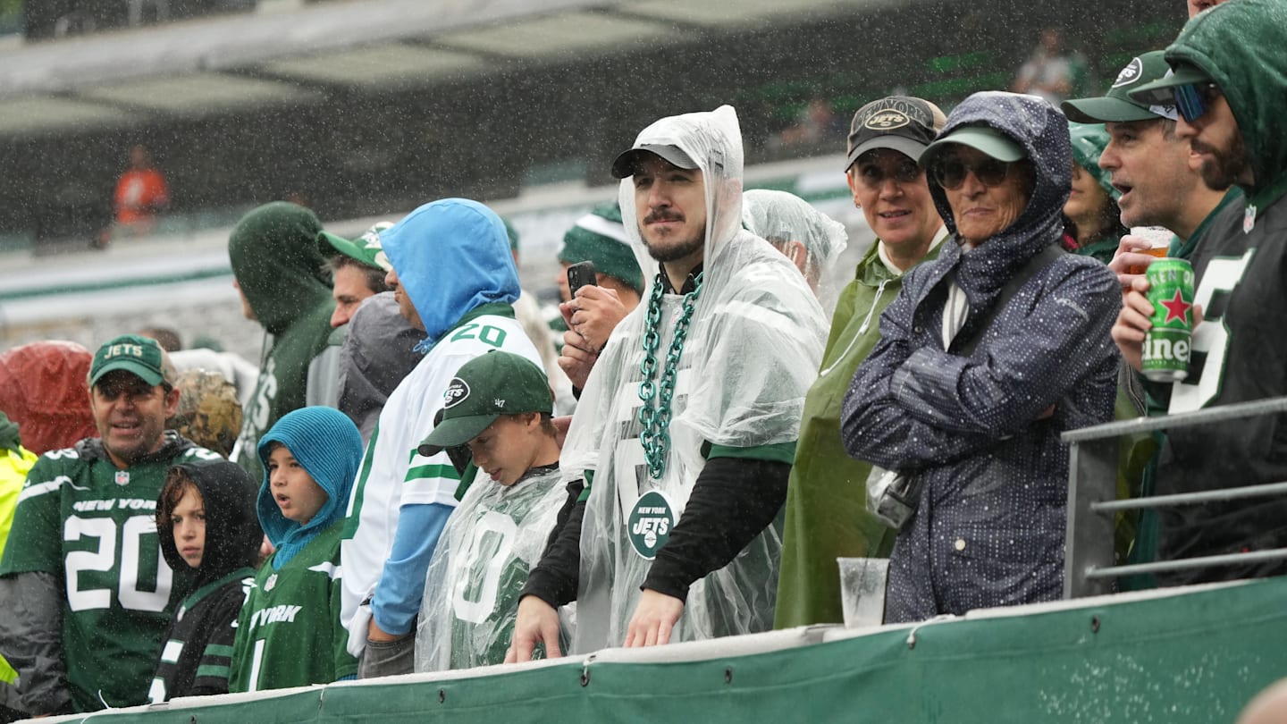 New York Jets Fall to Denver Broncos 109 in RainSoaked Defensive Slugfest