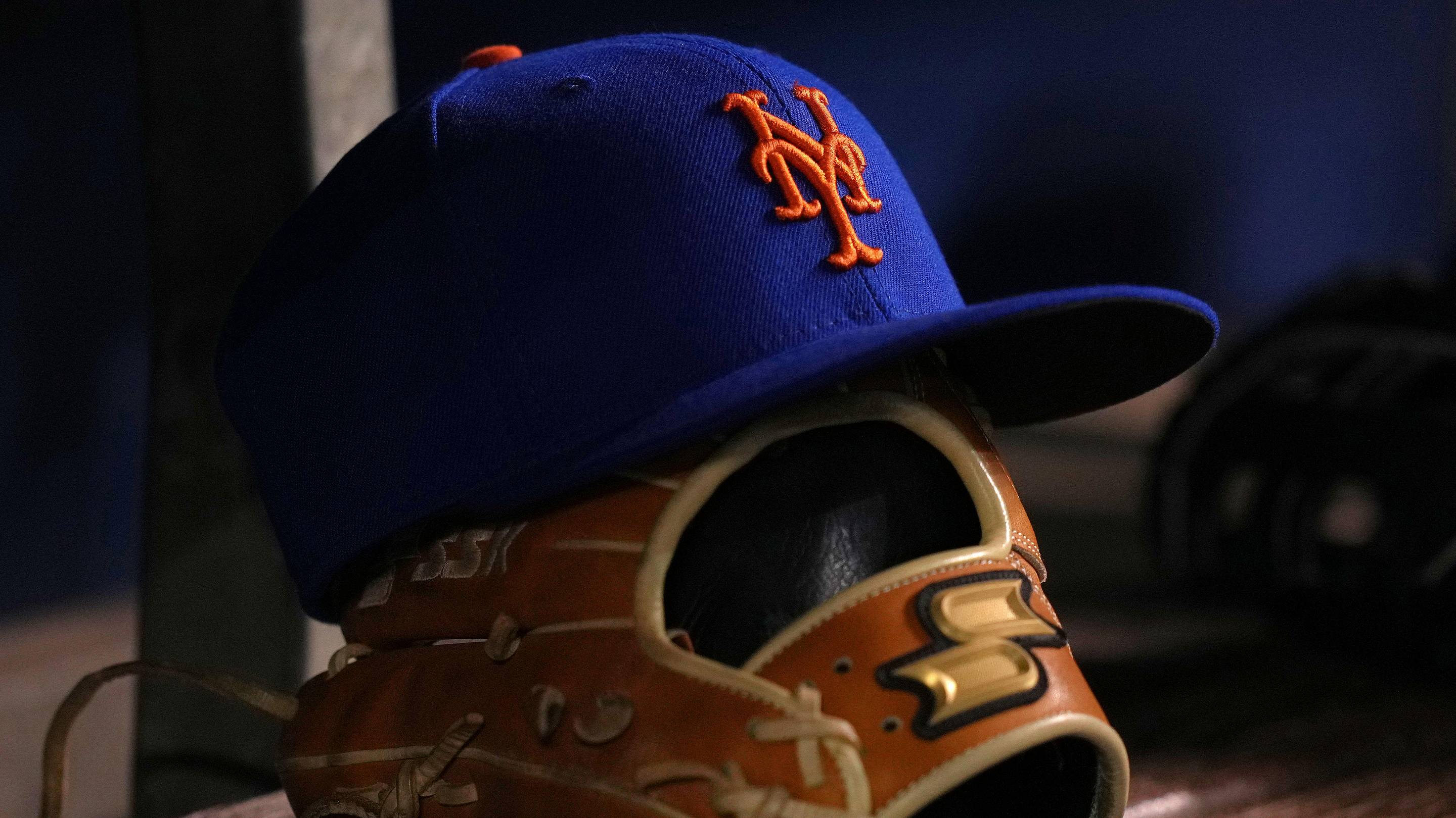 Mets sign bullpen arm to a two-year minor league deal