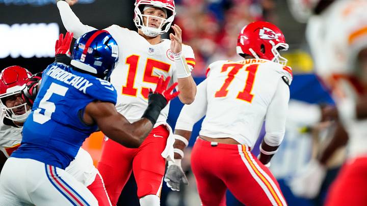 The Latest on Chiefs' Josh Simmons Situation