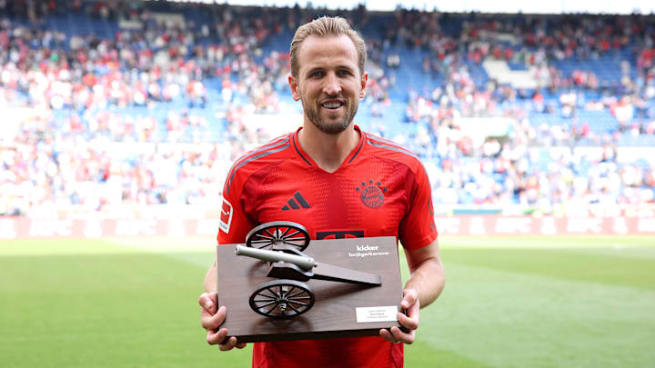 Harry Kane ist Torschützenkönig und Spieler der Saison Harry Kane ist Torschützenkönig und Spieler der Saison