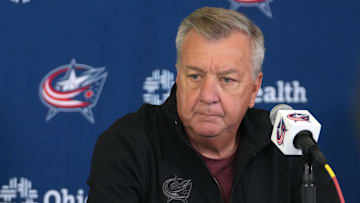 Blue Jackets GM Don Waddell addresses the media. 