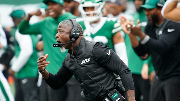 New York Jets head coach Aaron Glenn.