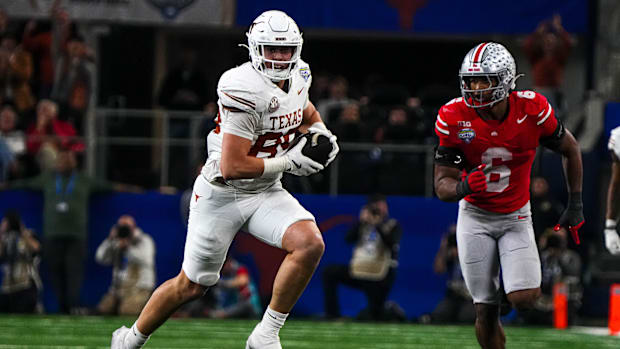 Texas Longhorns tight end Gunnar Helm 