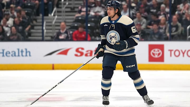 Carolina Hurricanes v Columbus Blue Jackets