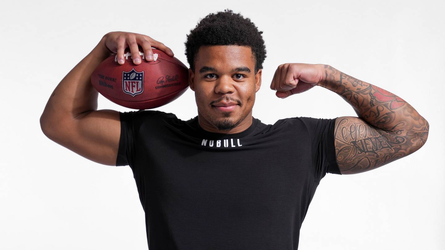 Chop Robinson salary: How much will the Dolphins first-round pick make? - Vimarsana News