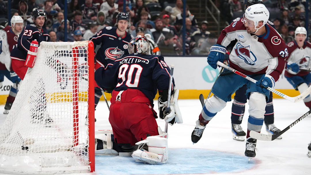 Colorado Avalanche v Columbus Blue Jackets