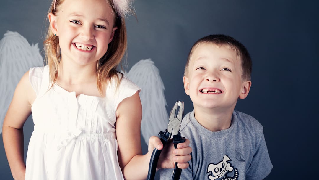 Fortunately, the tooth fairy doesn't actually pull teeth. Fortunately, the tooth fairy doesn't actually pull teeth.