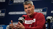 Oklahoma coach Porter Moser