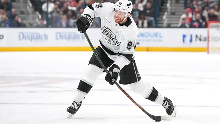 Los Angeles Kings v Columbus Blue Jackets