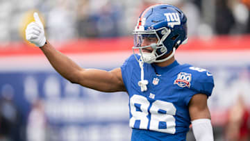 New York Giants wide receiver Darius Slayton (86) gestures during warm ups before a game between New York Giants and Indianapolis Colts at MetLife Stadium on Sunday, Dec. 29, 2024.