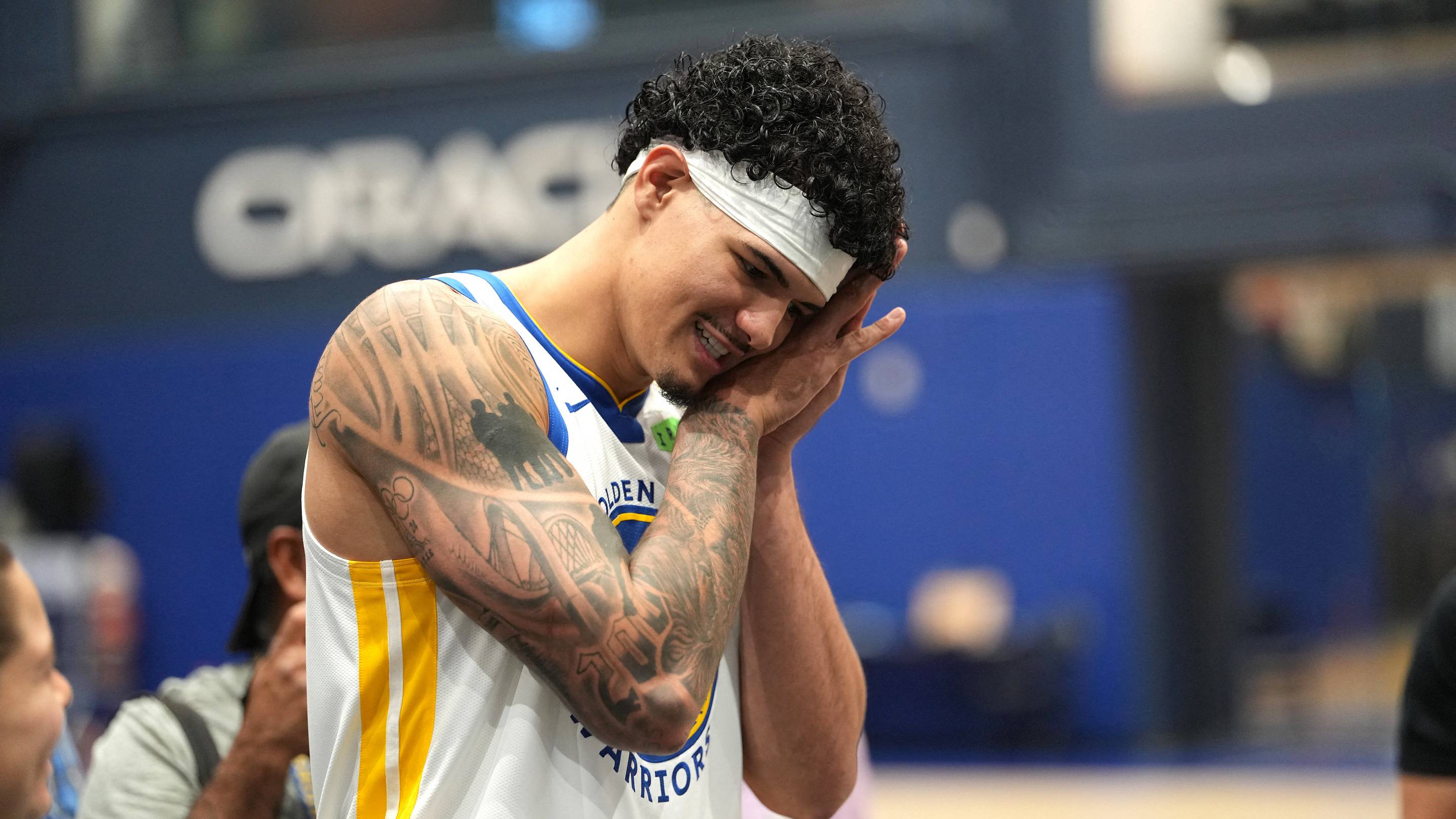 Warriors Change Starting Lineup for Preseason Game vs. Lakers