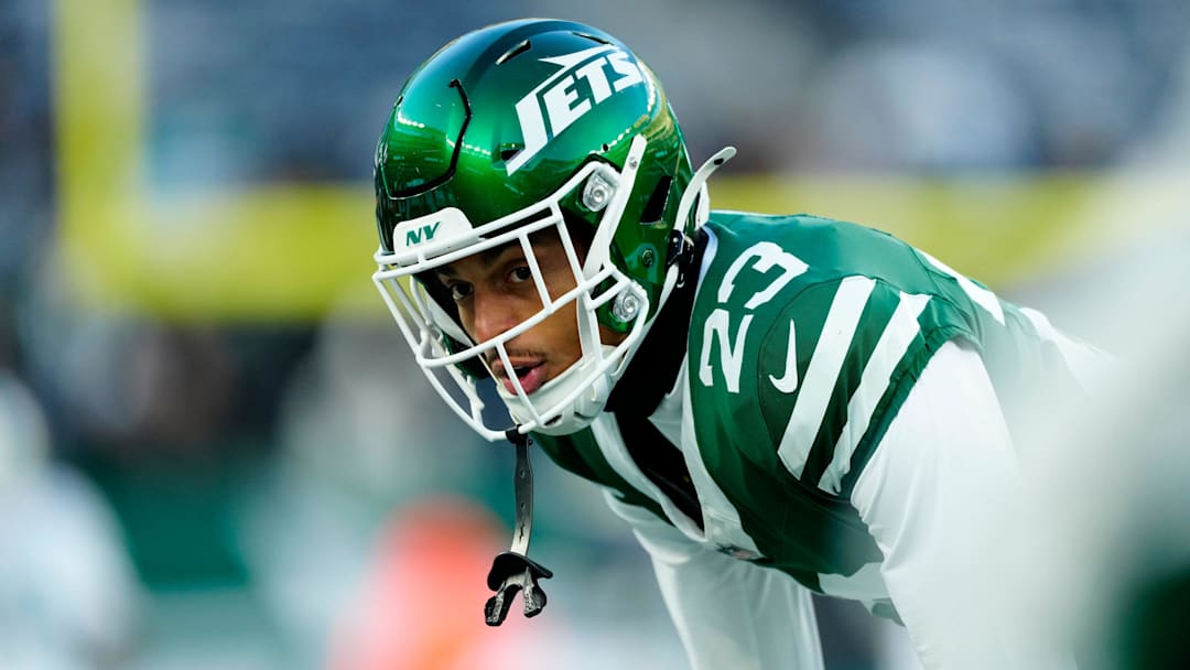 New York Jets cornerback Isaiah Oliver (23) is shown before the game, Sunday January 5, 2025, in East Rutherford.