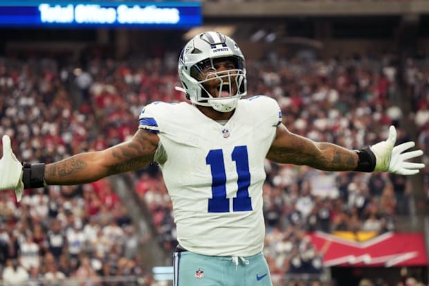 Dallas Cowboys linebacker Micah Parsons celebrates his sack against the Arizona Cardinals at State Farm Stadium.