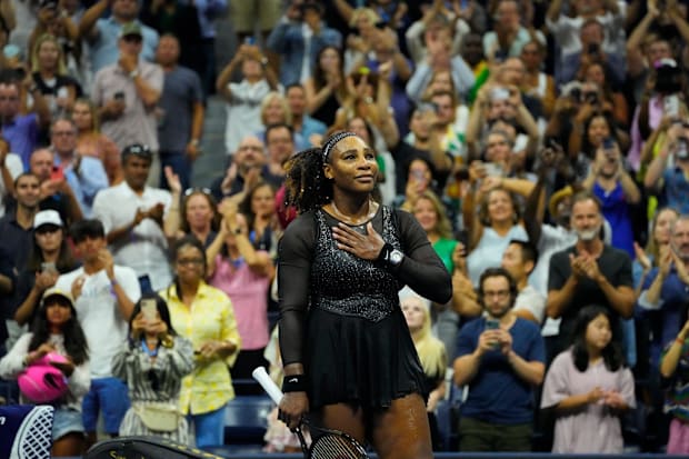 Serena Williams dons brown belted dress while revealing biggest 'mic drop' moment