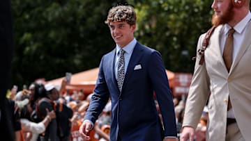 Arch Manning QB Texas Longhorns